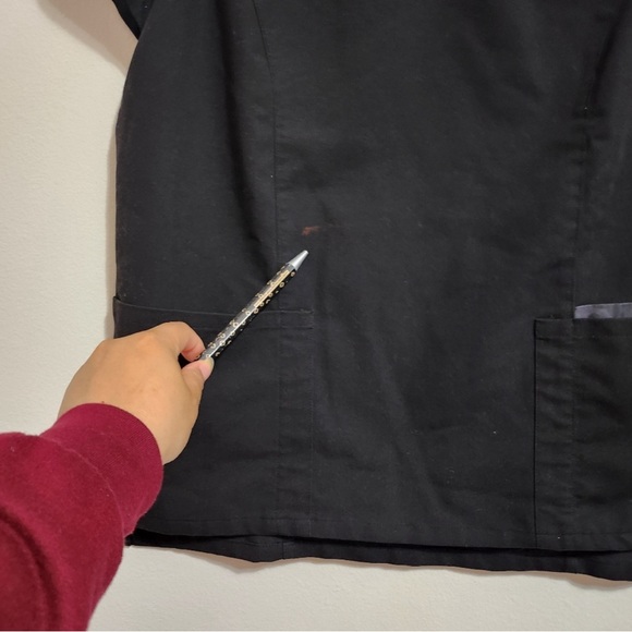 FIGS Gaya Limited Edition Scrub Top XS - Picture 4 of 6